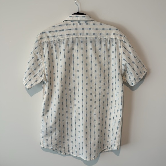 Billabong Tailored Stretch Short Sleeve Button up Shirt - Picture 4 of 6